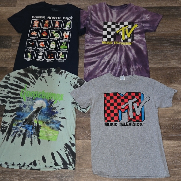 MTV Checkered Logo Kids T-Shirt - Gray and Red - Picture 1 of 1